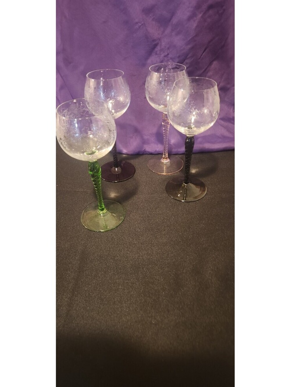 Vtg Harlequin Wine Glasses Set of 4 Grapevine Etched Colorful Twisted Stems 7.5"